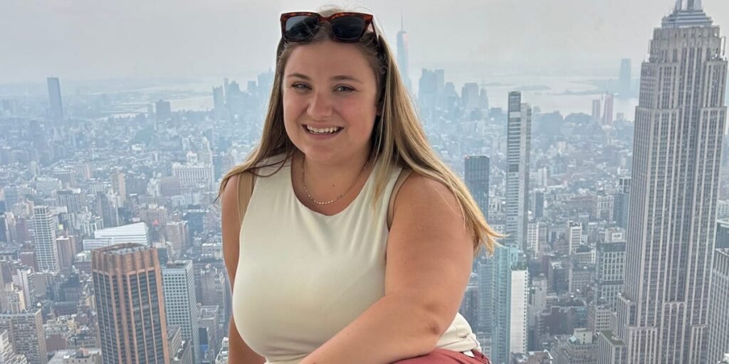 I Grew up With Early Social Media — and I’m Still Learning to Unplug