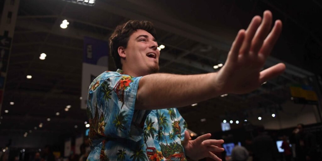 Palmer Luckey Says He Applies to Be on ‘Survivor’ Every Year