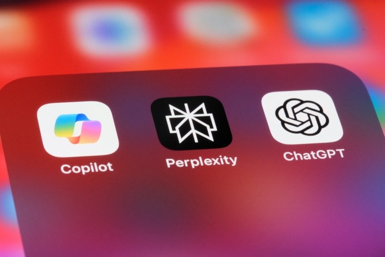 Perplexity CEO uses AI for investor pitches, ditches traditional decks (NVDA:NASDAQ)