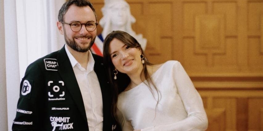 Entrepreneur Put Logos on Suit to Pay for Wedding. It Led to a Job.