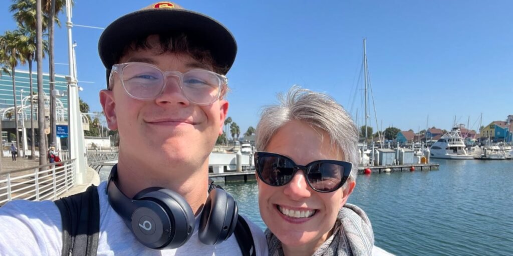 My College Kid Isn’t Coming Home for Thanksgiving — and I Get It