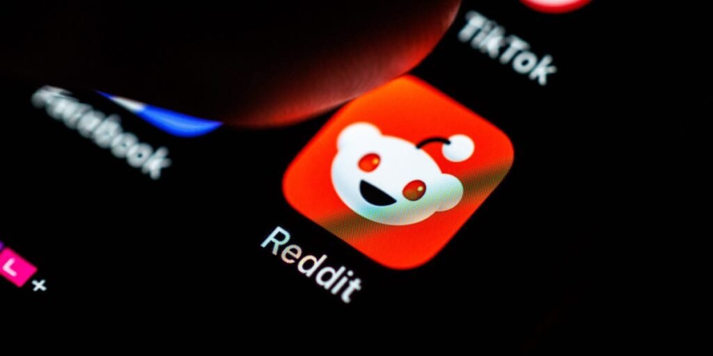 Reddit Says Its Not a Social Media Platform in Suit Against Australia