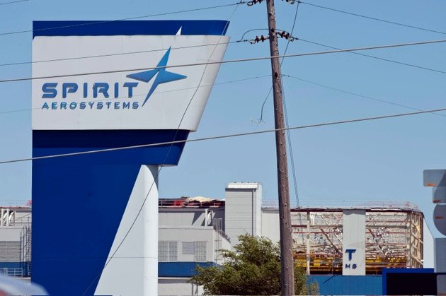 Boeing closes purchase of Spirit AeroSystems (BA:NYSE)
