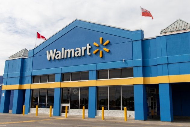Walmart sees online deliveries from stores surge on Black Friday and Cyber Monday (WMT:NYSE)