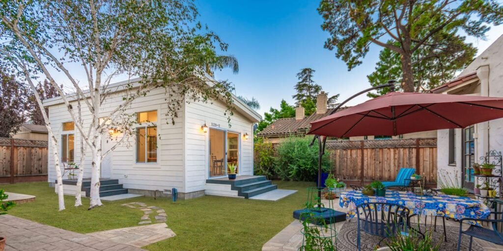 States That Will Pay You to Build a Tiny Home in Your Backyard