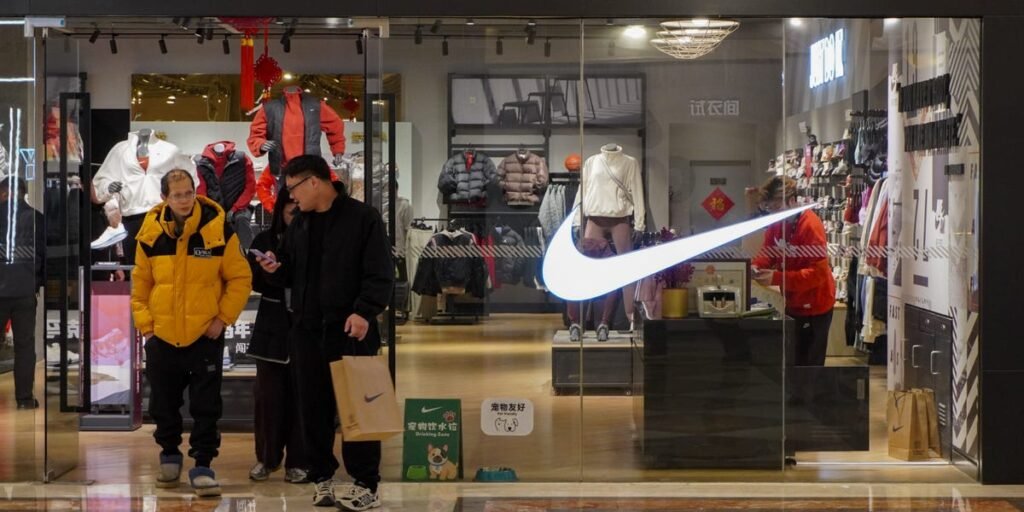 This Nike Slip-on Surged on StockX — and Showcases the Brand’s Big Bet