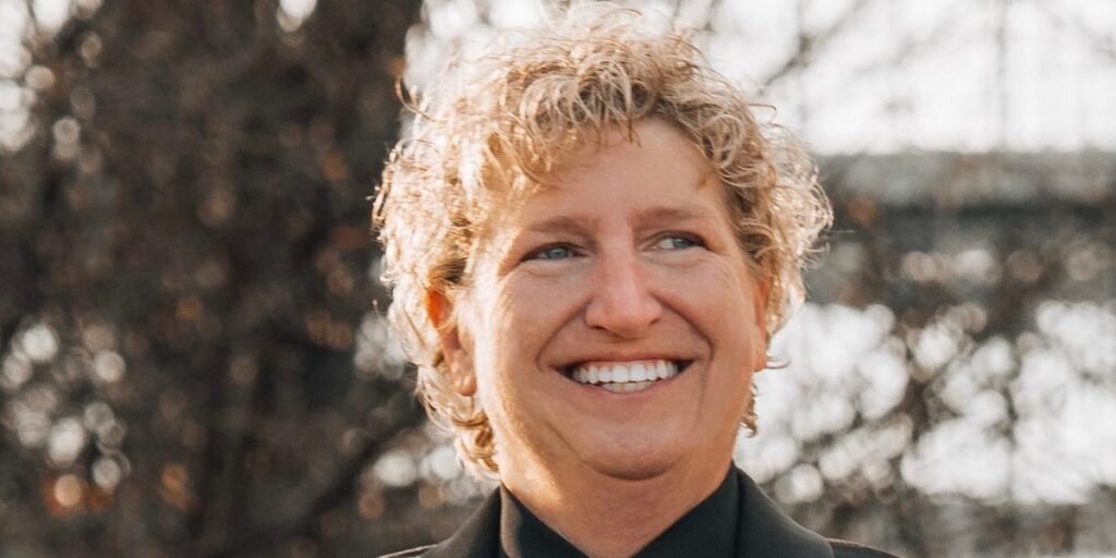 Software Exec Revised Résumé to Downplay Age and Got More Interviews