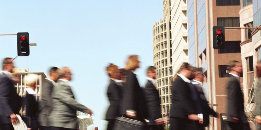 US GDP Still Strong, Job Creation Falters