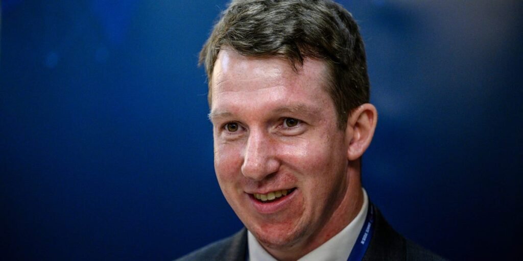 At Anthropic, AI Shifts Hiring Toward Senior Talent