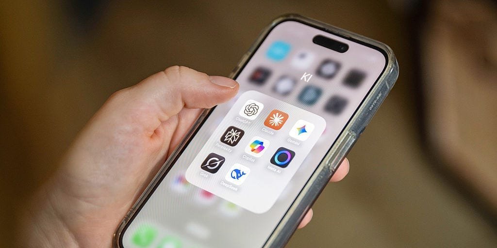 Claude Hits No. 1 on App Store As ChatGPT Users Defect to Anthropic