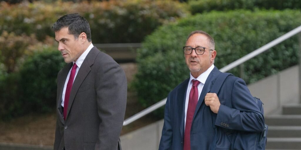 Defense in Andrew Left Trial Asks: Can People Disagree on Stocks?