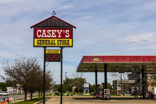 Casey’s General Stores dividend preview: eyeing 27-year streak (CASY:NASDAQ)