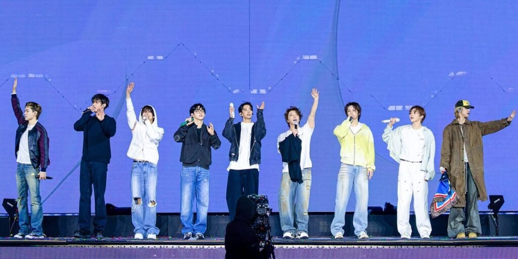 App Made Viral by K-Pop Stars Is Giving People Glimpse of Real Life