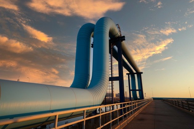 Trump directs DOJ to investigate Big Oil over pump price ‘gouging’