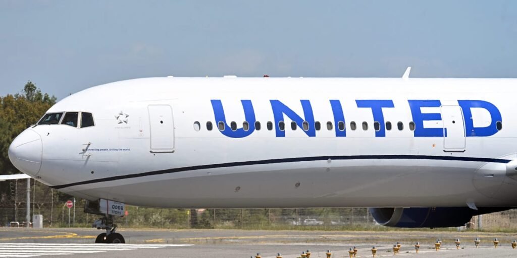United Airlines Flights Delayed Nationwide After ‘Technology Issue’