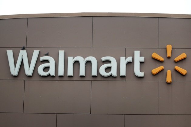 Walmart pulls lettuce items amid cyclosporiasis-linked recalls