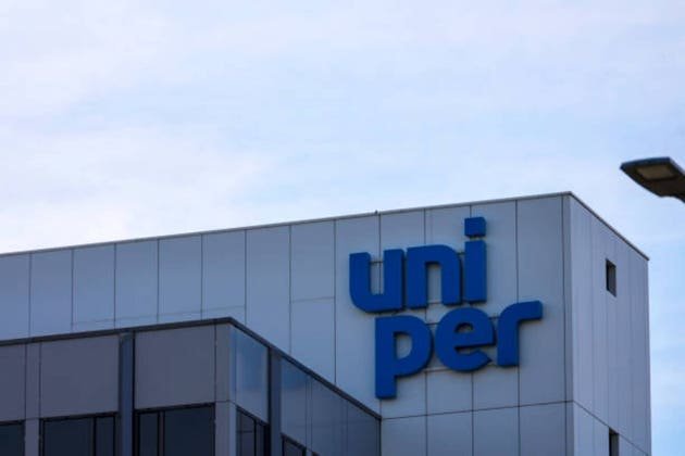 Uniper pivots toward data centres with €5B energy investment plan (UNPRF:OTCMKTS)