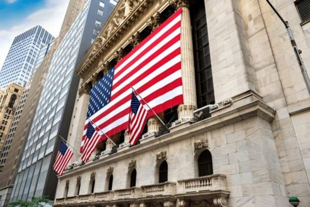 Wall Street rises as investors assess earnings, monitor Middle East tensions (SP500:)