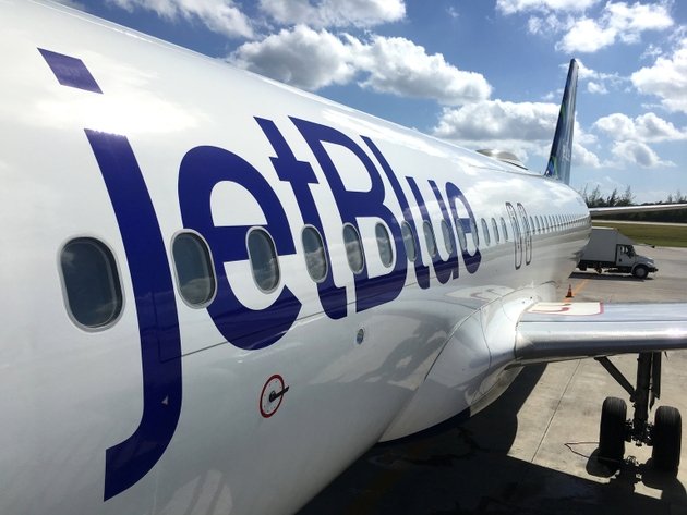 JetBlue Airways buys new landing and takeoff slots at LaGuardia from Spirit (JBLU:NASDAQ)