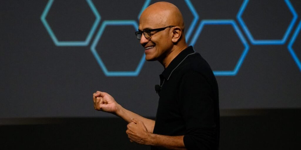 Microsoft Retires Peer-Feedback Tool in Review System Revamp