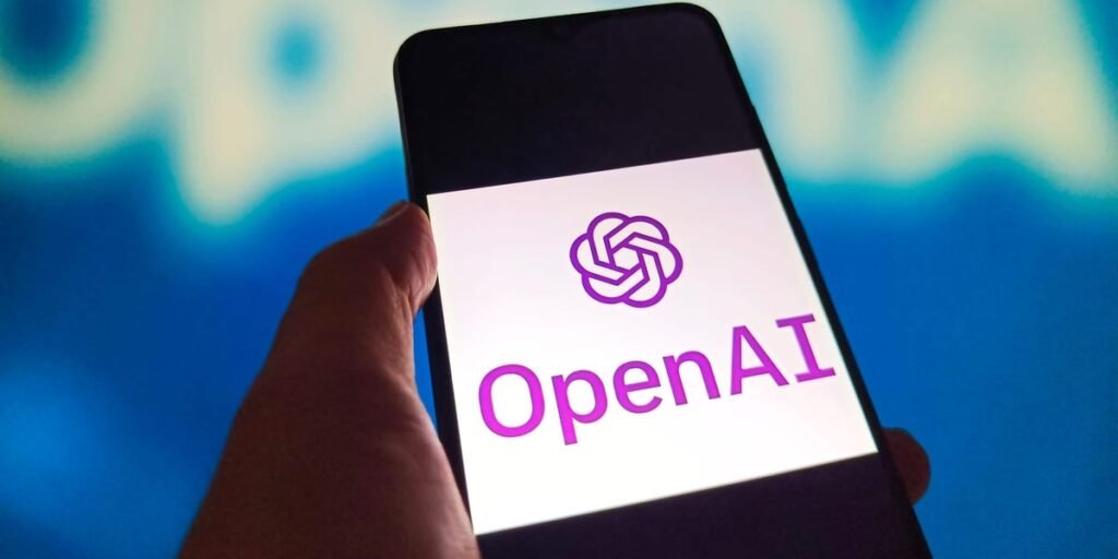 Ex-Apple Engineer’s Texts Highlight OpenAI’s AI-Centric Workplace