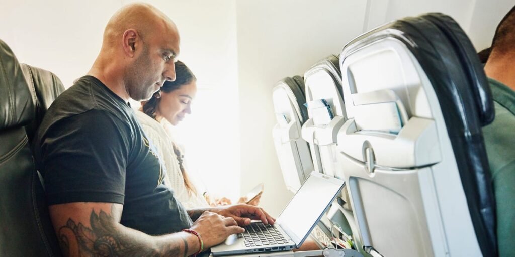 Airlines With Musk’s Starlink WiFi, How to Know If on Your Next Flight