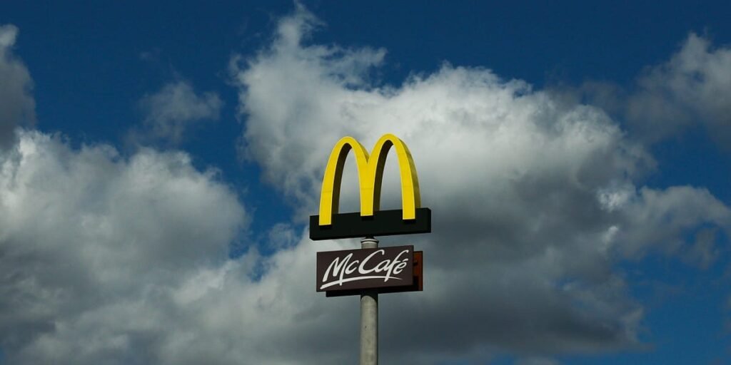 Taco Bell’s Ex-CEO Has Some Feedback for McDonald’s on Its New Drinks