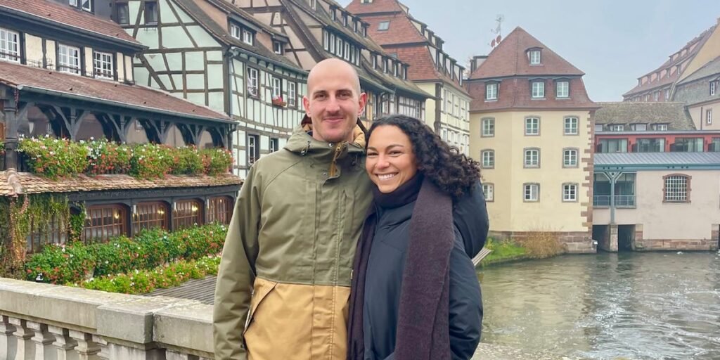Quit My Job to Travel Full-Time; My Plans Changed After a Few Months
