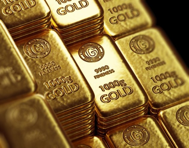 Gold prices seen rising toward $5,000 in next year’s H1, UBS says (GLD:NYSEARCA)