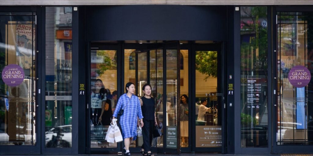 Asia’s AI Boom Is Spilling Out of the Stocks and Into Luxury Spending