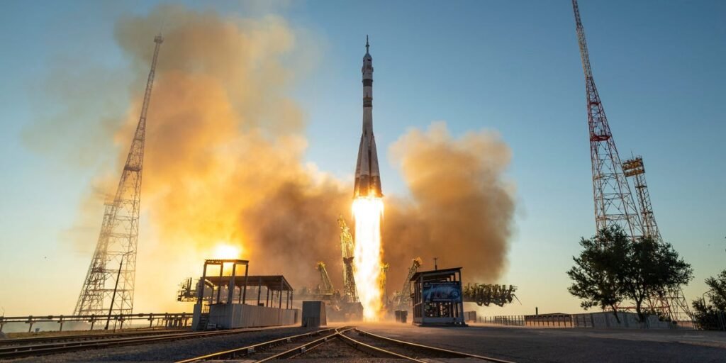 All 16 New Russian Starlink-Rival Satellites Short of Target Orbit