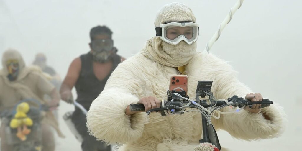 Surreal Photos Show the Mud, Chaos, and Glamour of Burning Man