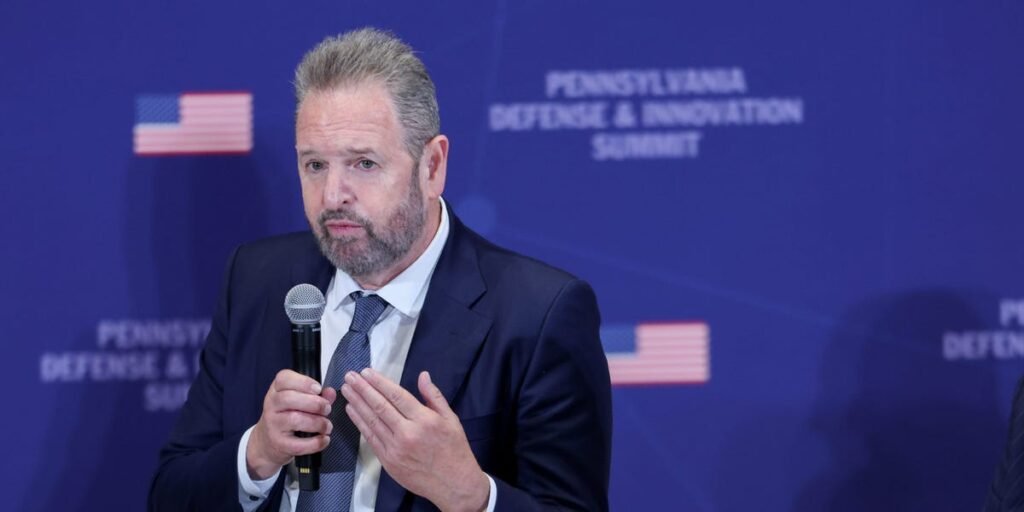 Arm CEO Says AI Could Cure Cancer but Data Centers Are a Bottleneck