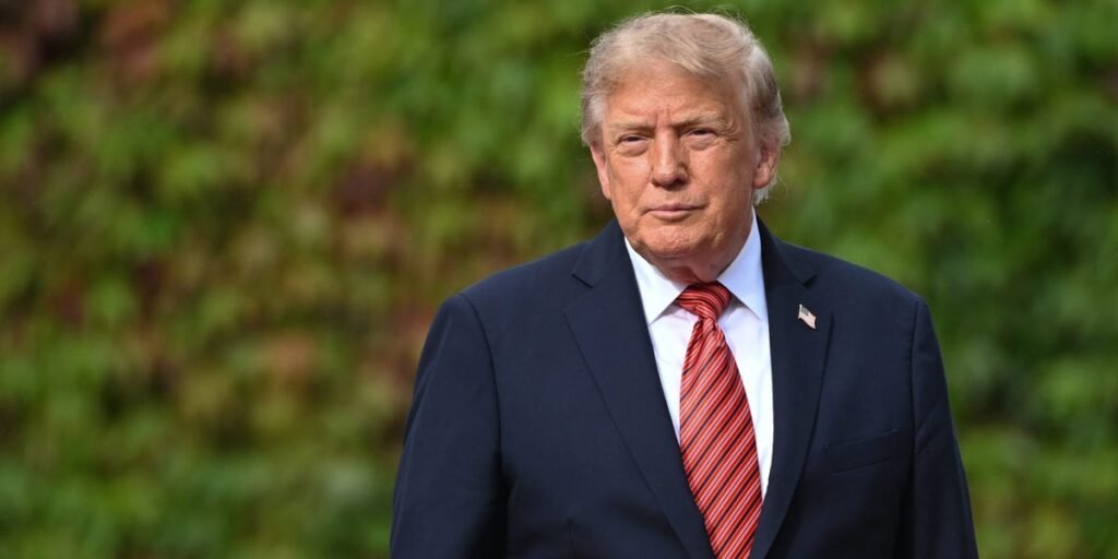 Trump Threatens EU Trade Over Canada Associate Plan