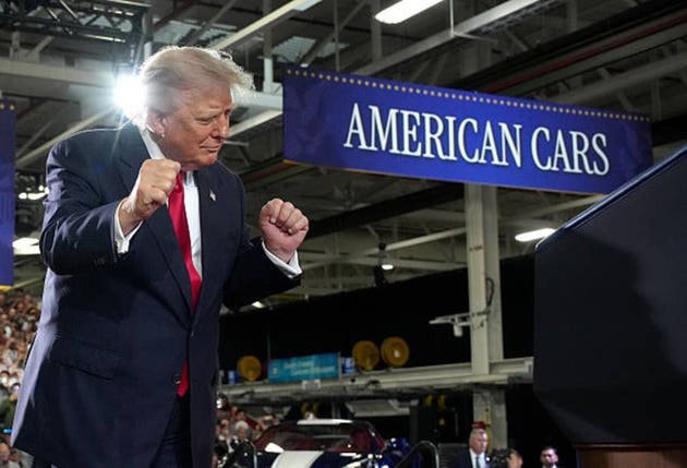 Trump OKs new fuel economy standards, ends Biden EV mandate (F:NYSE)