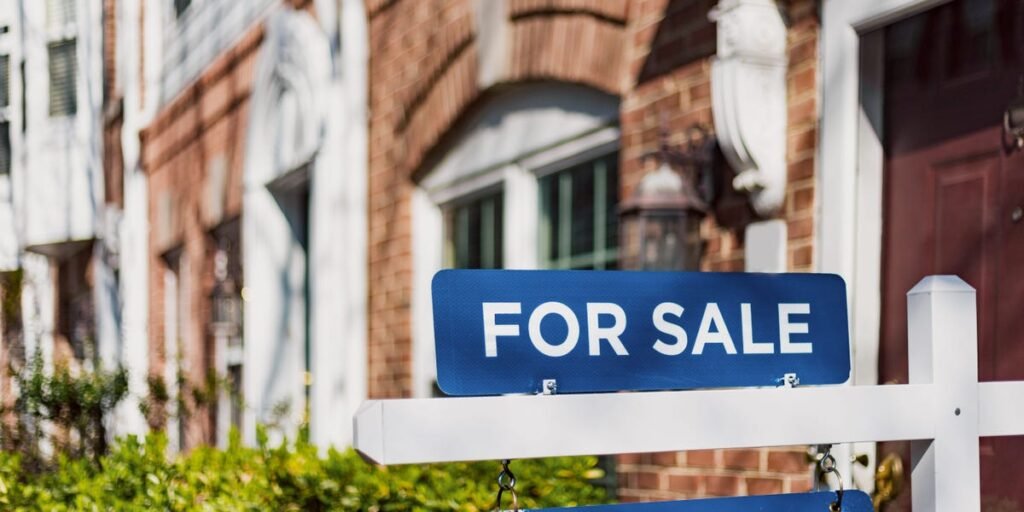 How to Get Into Real Estate Without a Lot of Cash: Creative Financing