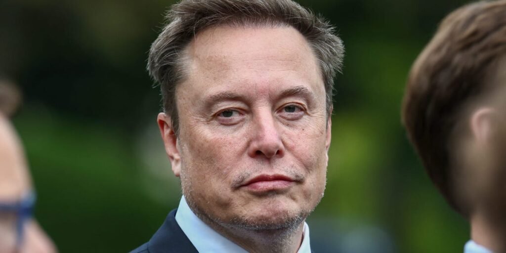Elon Musk Regains Trillionaire Status With SpaceX Stock Rise