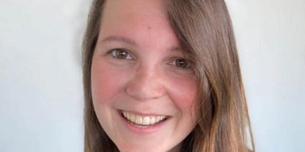 How I Achieved Coast FIRE As a Teacher and Invested $140,000 by Age 34