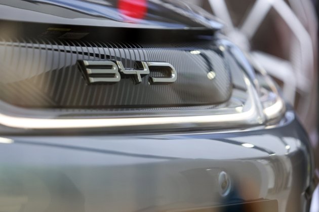 China passenger vehicle retail market slumps 24% in September